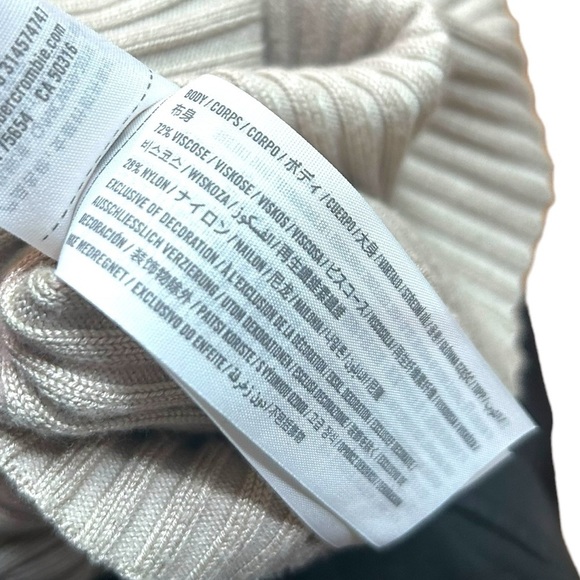 Abercrombie & Fitch | Elevated Ribbed Knit Cardigan in Light Tan Size XS - Picture 12 of 12